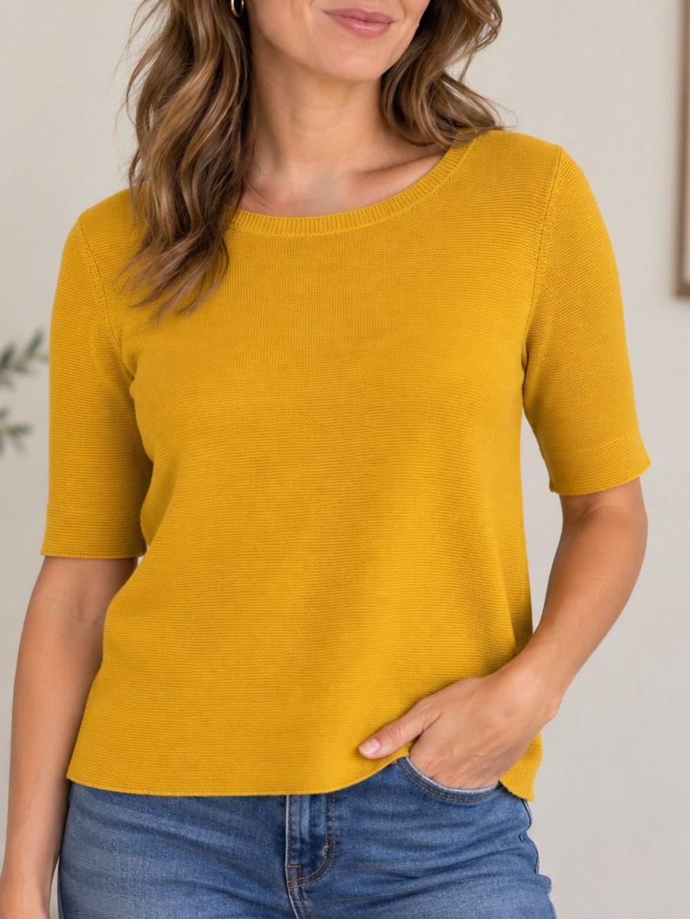 Women’s Mustard Short-Sleeve Knit Top